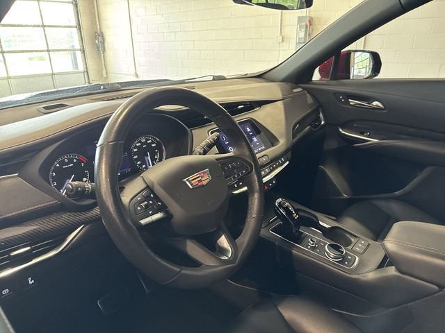 2023 Cadillac XT4 Sport