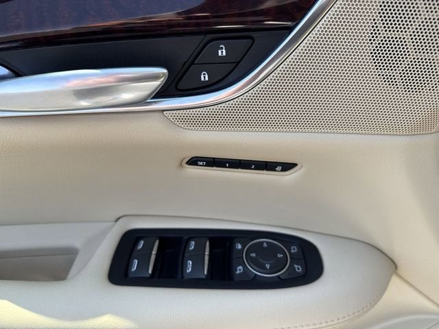 2019 Cadillac XT5 Luxury FWD
