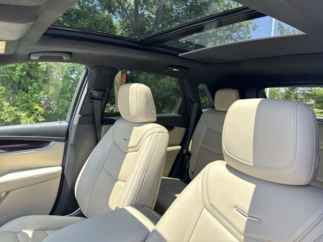 2019 Cadillac XT5 Luxury FWD