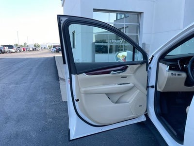 2018 Cadillac XT5 Premium Luxury FWD