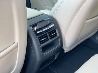 2018 Cadillac XT5 Premium Luxury FWD