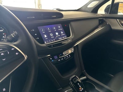 2022 Cadillac XT5 Premium Luxury
