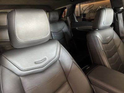2022 Cadillac XT5 Premium Luxury