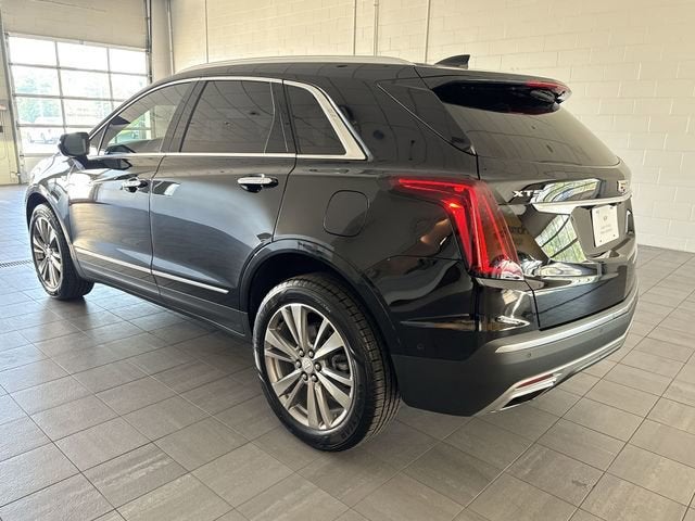 2022 Cadillac XT5 Premium Luxury
