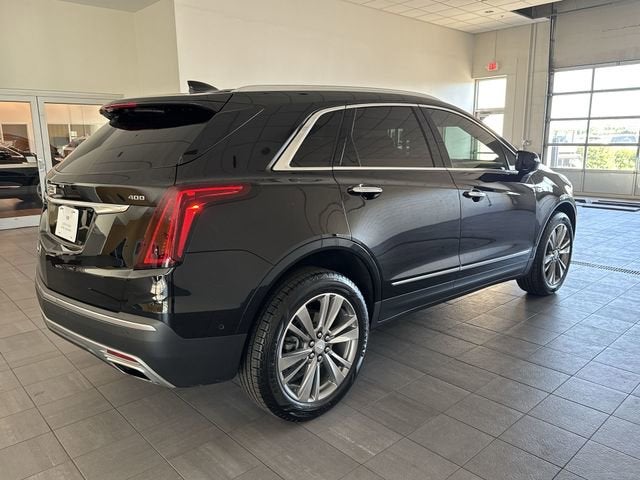 2022 Cadillac XT5 Premium Luxury