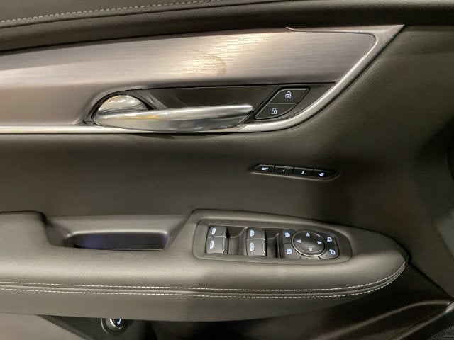 2024 Cadillac XT6 Luxury