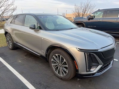 2025 Cadillac LYRIQ Sport 2
