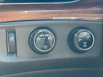 2016 Cadillac Escalade Luxury Collection