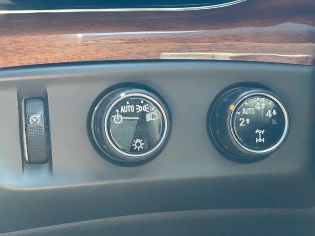 2016 Cadillac Escalade Luxury Collection