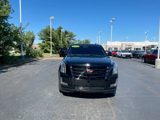 2016 Cadillac Escalade Luxury Collection