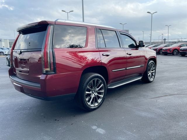 2019 Cadillac Escalade Luxury