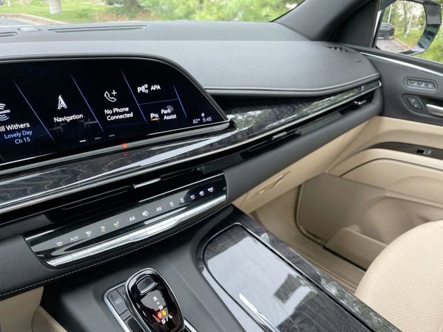 2022 Cadillac Escalade Premium Luxury