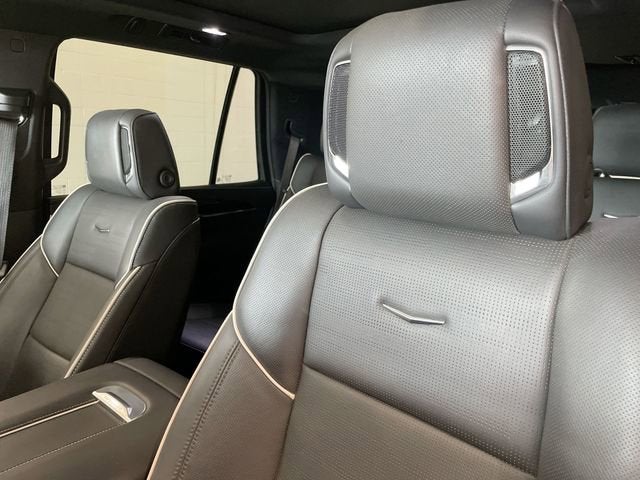 2024 Cadillac Escalade Sport