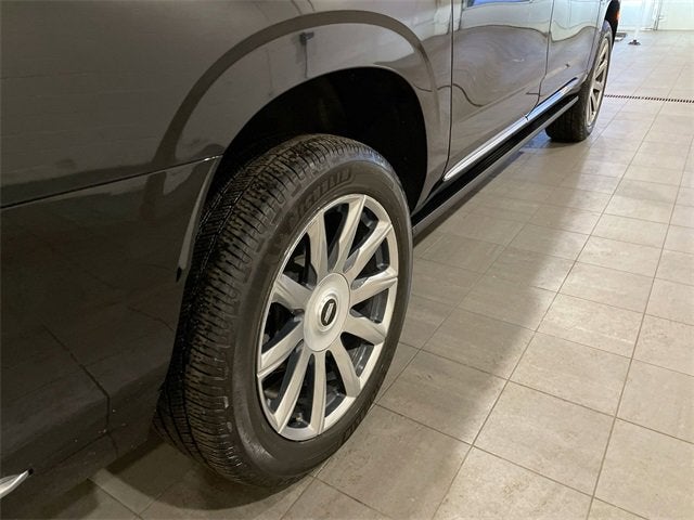 2023 Cadillac Escalade ESV Premium Luxury Platinum