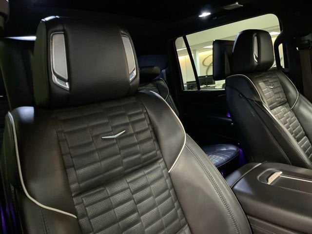 2023 Cadillac Escalade ESV Premium Luxury Platinum