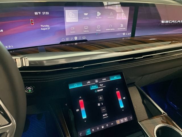 2026 Cadillac Escalade ESV Platinum Sport