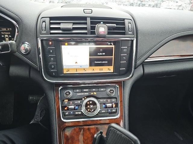 2018 Lincoln Continental Reserve