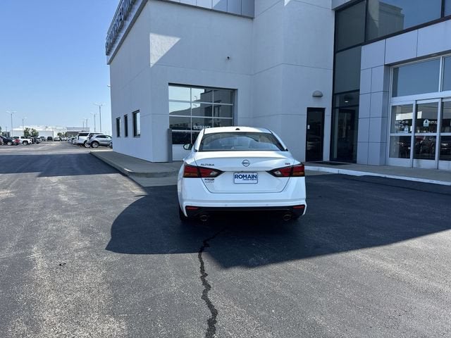 2026 Nissan Altima SR