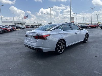 2024 Nissan Altima SR FWD
