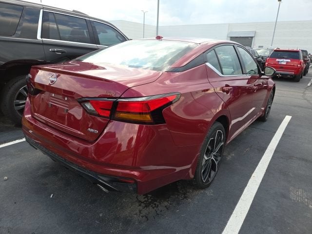 2025 Nissan Altima SR