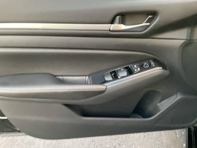 2025 Nissan Altima SL