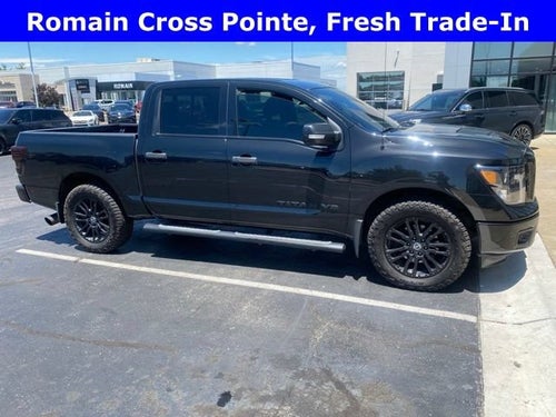 2019 Nissan TITAN SV