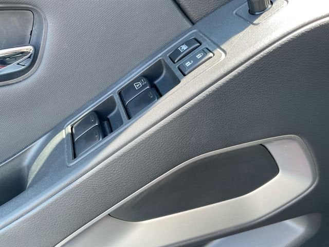 2024 Nissan Frontier Crew Cab SL 4x2