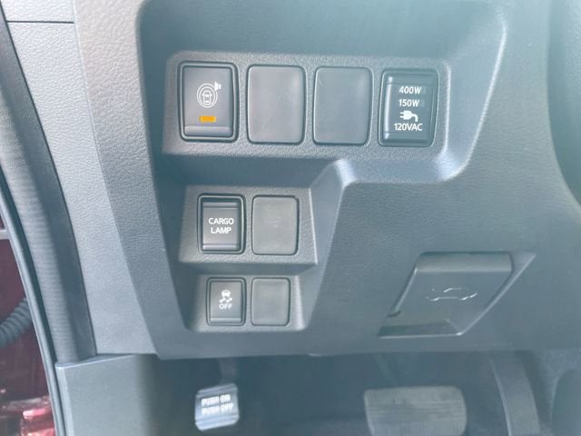 2024 Nissan Frontier Crew Cab SL 4x2