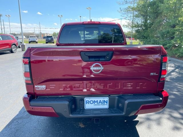 2024 Nissan Frontier Crew Cab SL 4x2