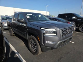 2024 Nissan Frontier SL
