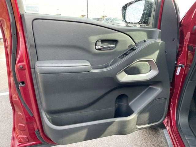 2023 Nissan Frontier Crew Cab SV 4x4