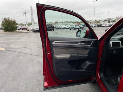 2022 Volkswagen Atlas Cross Sport 3.6L V6 SEL