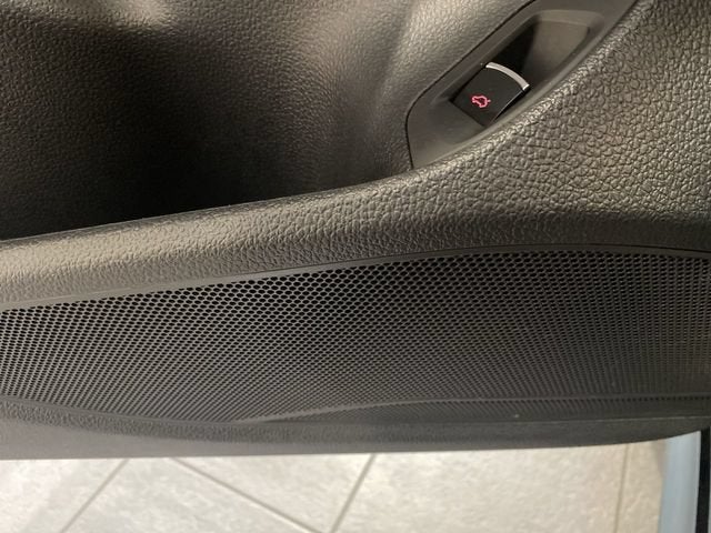 2017 Volkswagen Passat 1.8T SE