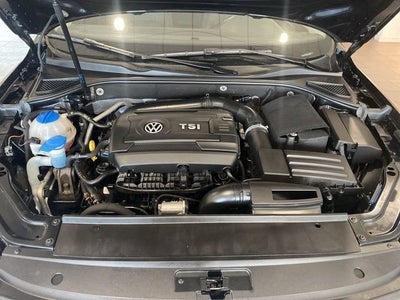 2017 Volkswagen Passat 1.8T SE