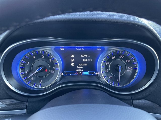 2019 Chrysler 300 Touring L