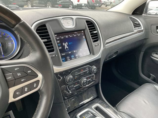 2019 Chrysler 300 Limited