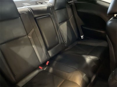 2016 Dodge Challenger SXT Plus