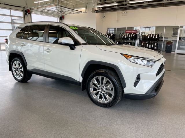 2021 Toyota RAV4 XLE Premium