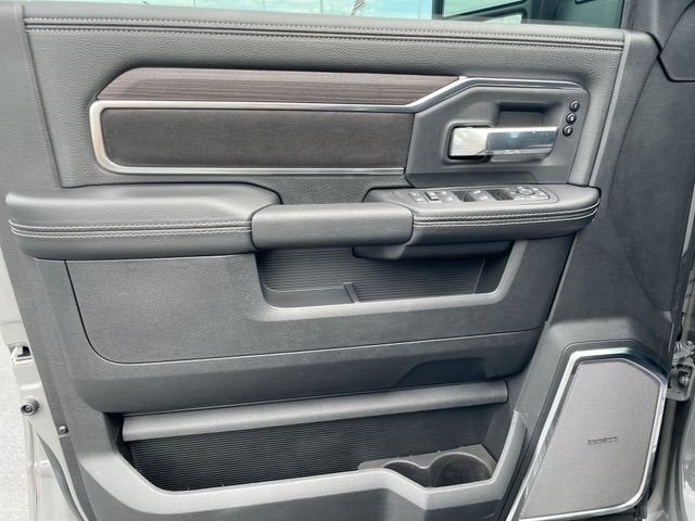 2026 RAM 2500 Laramie Crew Cab 4x4 6'4" Box