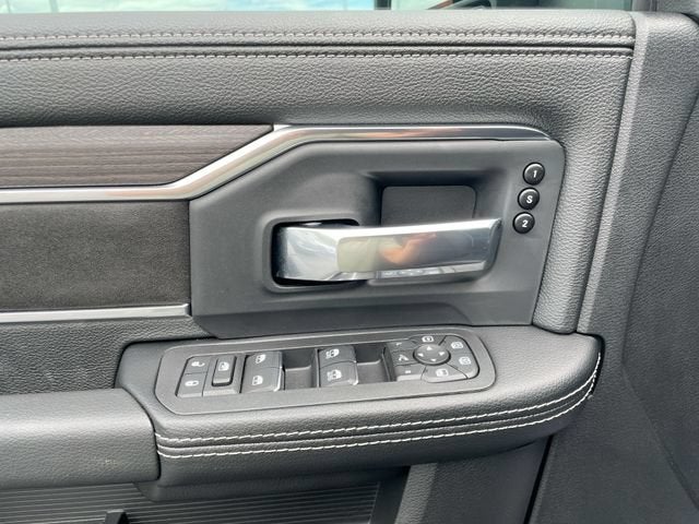 2026 RAM 2500 Laramie Crew Cab 4x4 6'4" Box