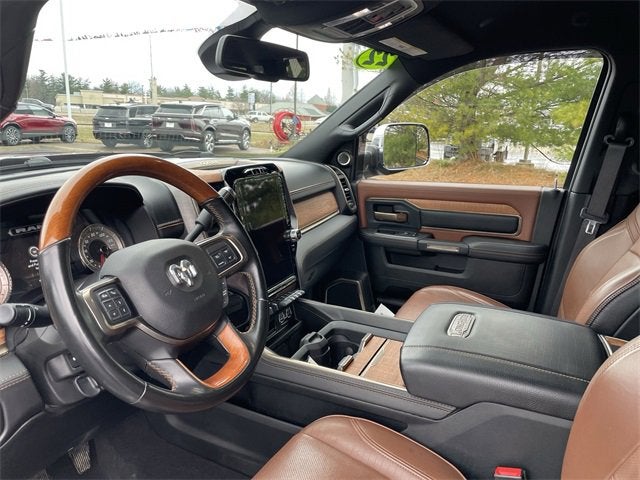 2022 RAM 2500 Limited Longhorn Crew Cab 4x4 8' Box