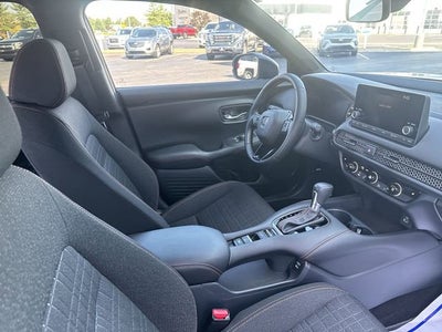 2025 Honda HR-V 2WD Sport