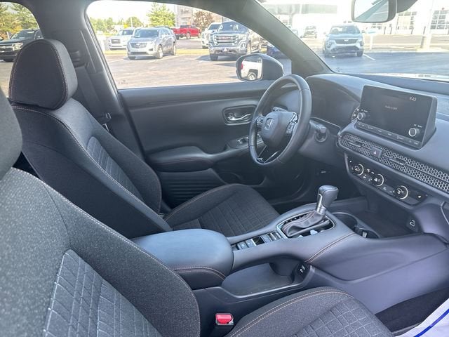 2025 Honda HR-V 2WD Sport