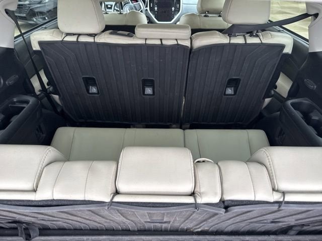 2023 Subaru Ascent Limited 8-Passenger