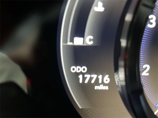 2023 Lexus ES 350 F SPORT Handling