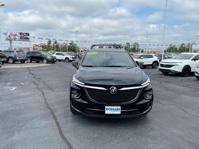 2022 Buick Enclave Essence