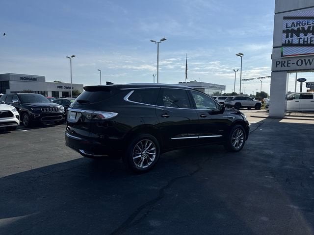 2022 Buick Enclave Avenir