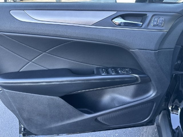2016 Lincoln MKC Premier