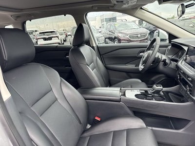2024 Nissan Rogue SV FWD