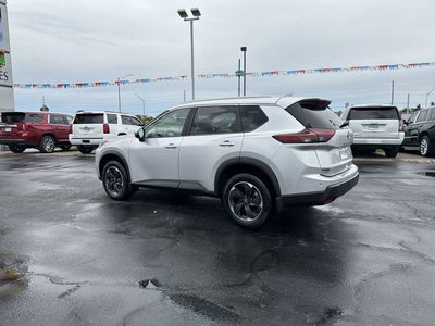 2024 Nissan Rogue SV FWD